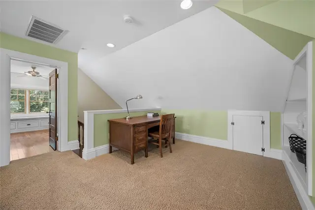 209 Chestnut Road gallery image 45