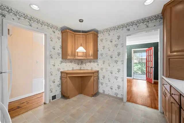 209 Osborne Lane gallery image 8