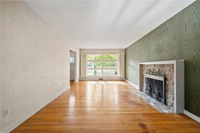 209 Osborne Lane gallery image 16