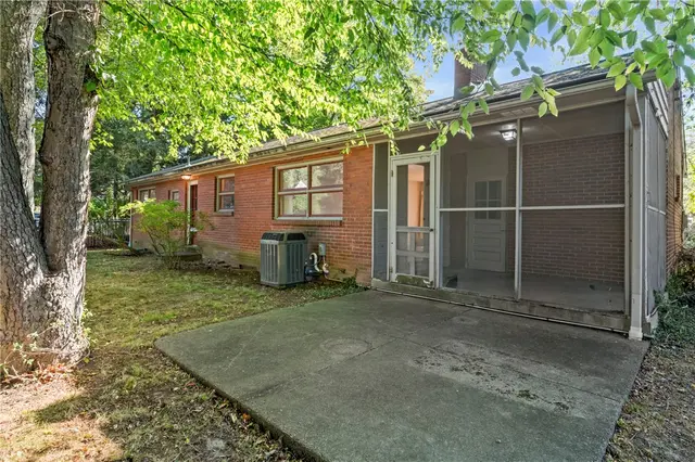 209 Osborne Lane gallery image 21