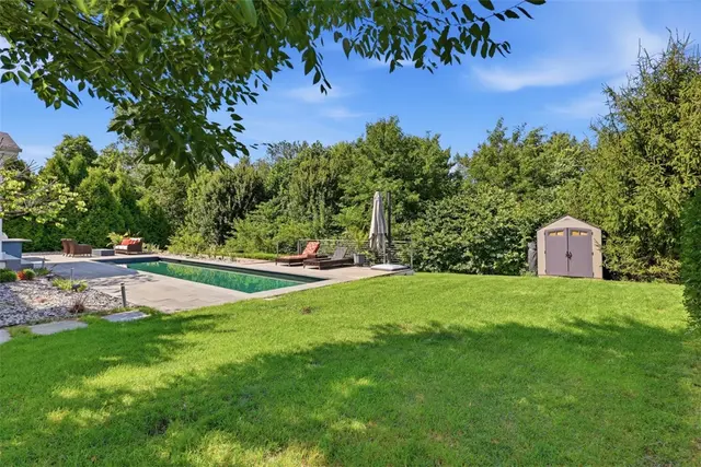 209 Stonecrest Ct gallery image 11