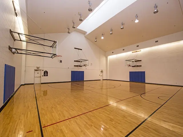 210 Adams Pointe Blvd 6 gallery image 3