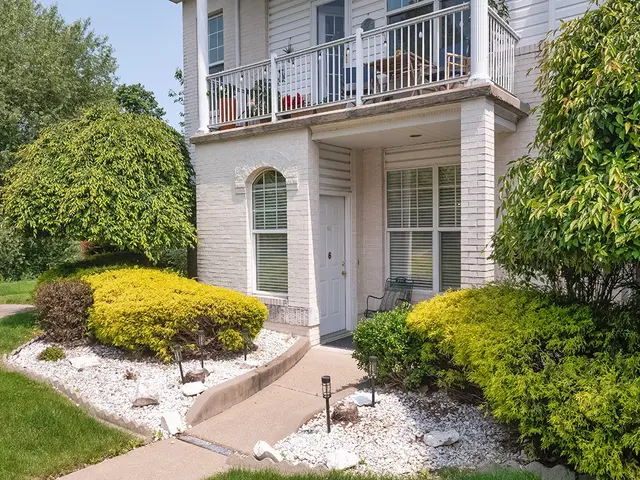 210 Adams Pointe Blvd 6 gallery image 13