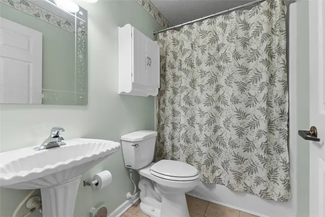 210 Huckleberry Ct gallery image 21