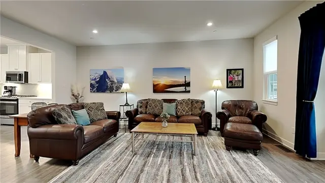 210 Moyer Hill Dr gallery image 25