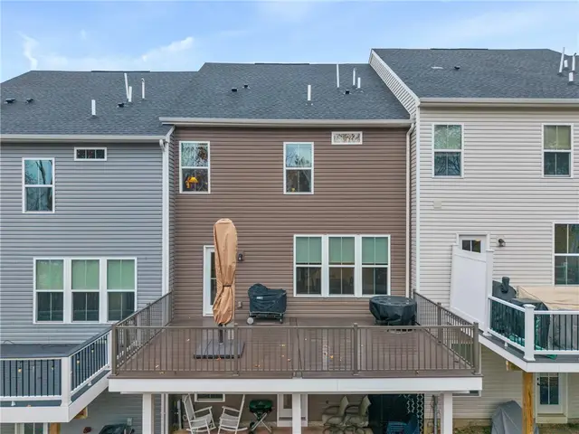210 Moyer Hill Dr gallery image 29