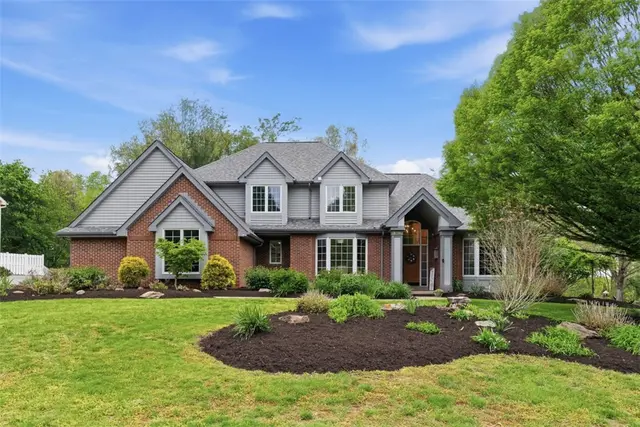 210 Royal Doulton Ct