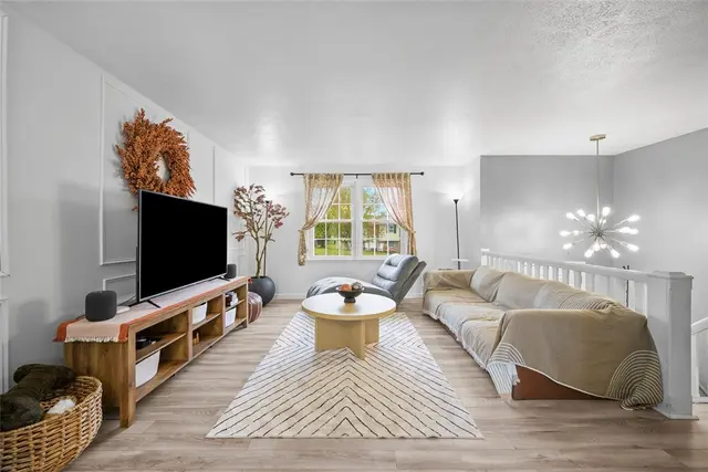 210 Wyndmere Drive gallery image 23