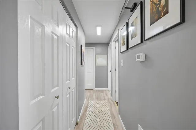 210 Wyndmere Drive gallery image 29