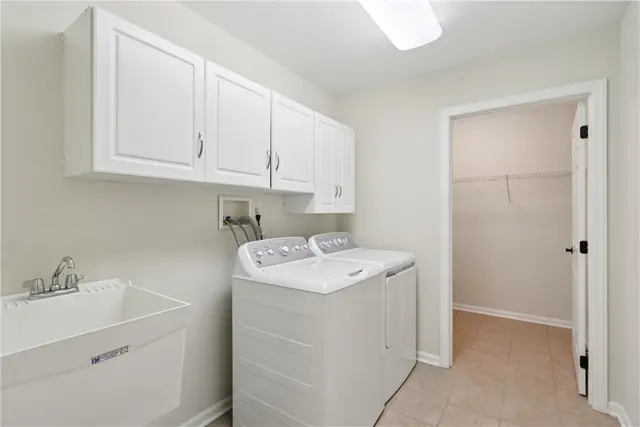2102 Isleworth Lane gallery image 9
