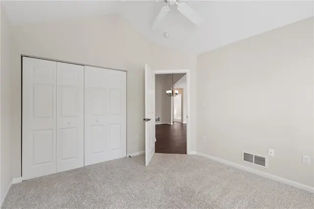 2102 Isleworth Lane gallery image 16