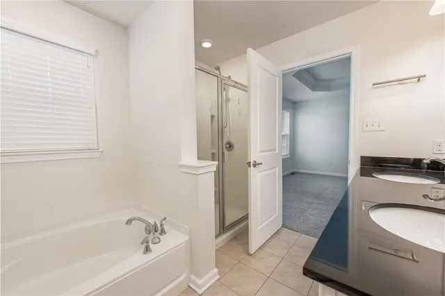 2104 Pointe View Drive gallery image 5