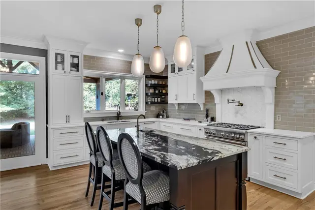 2109 Chablis Ct gallery image 10