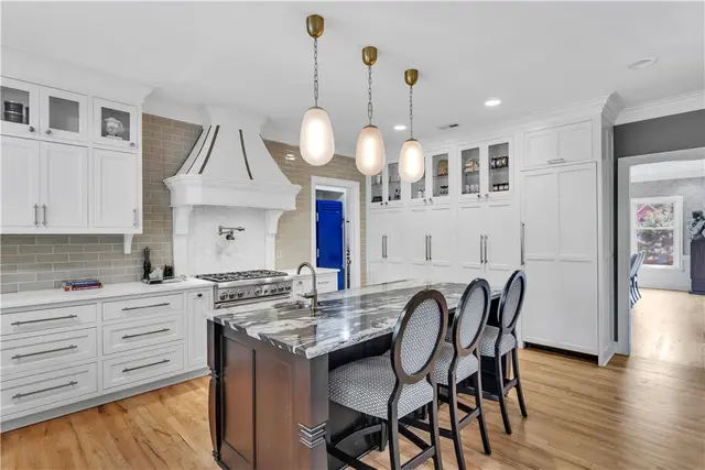 2109 Chablis Ct gallery image 15