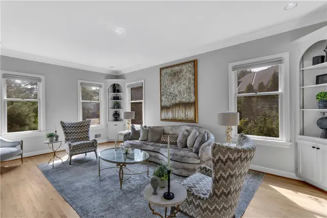 2109 Chablis Ct gallery image 19