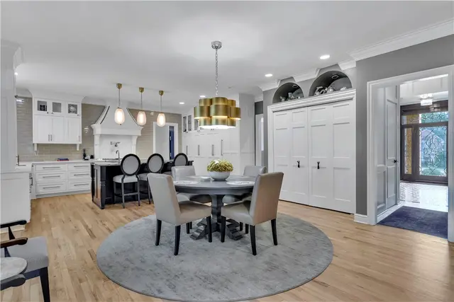 2109 Chablis Ct gallery image 27