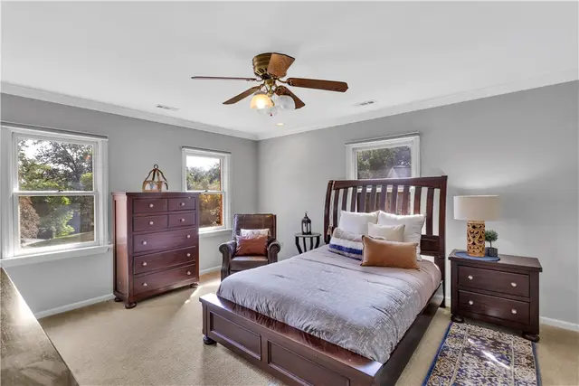 2109 Chablis Ct gallery image 35