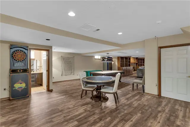 2109 Chablis Ct gallery image 47