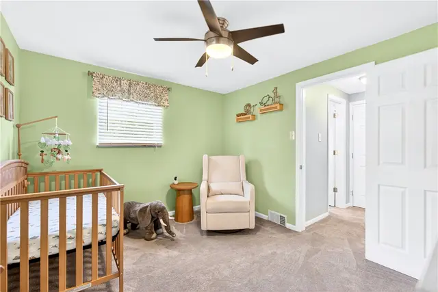 211 Elrose Dr gallery image 16