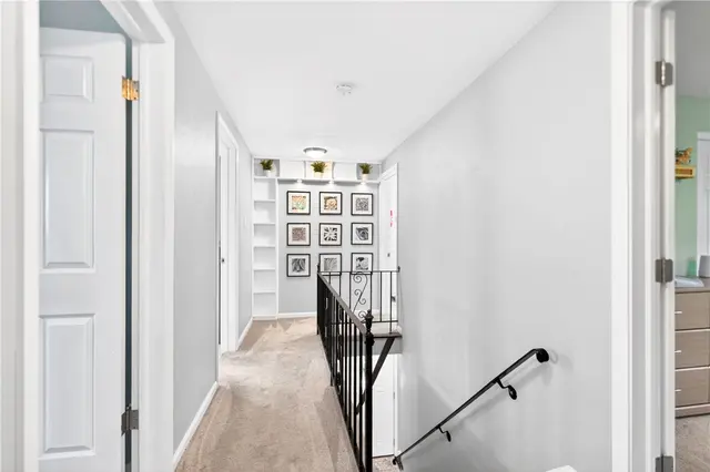 211 Elrose Dr gallery image 21