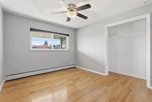 211 Pinecrest Dr gallery image 41