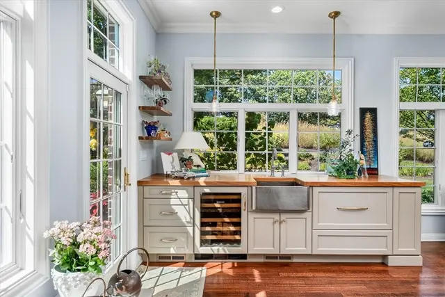 2111 Grandeur Drive gallery image 7