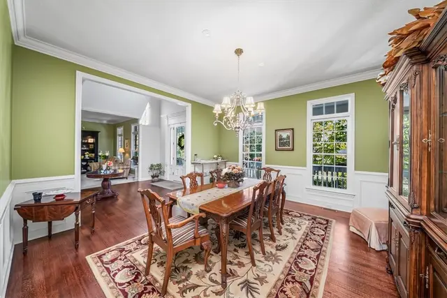 2111 Grandeur Drive gallery image 31
