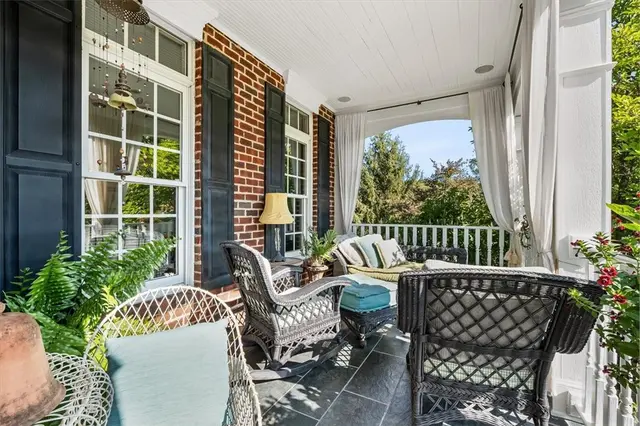 2111 Grandeur Drive gallery image 33