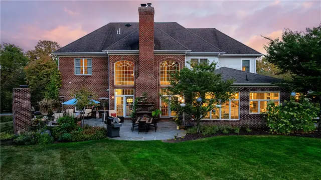2111 Grandeur Drive gallery image 43