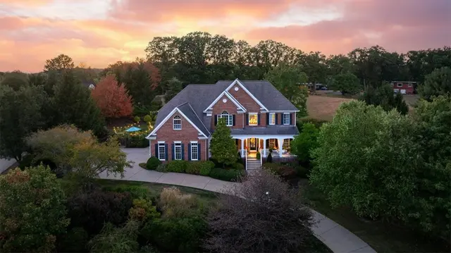 2111 Grandeur Drive