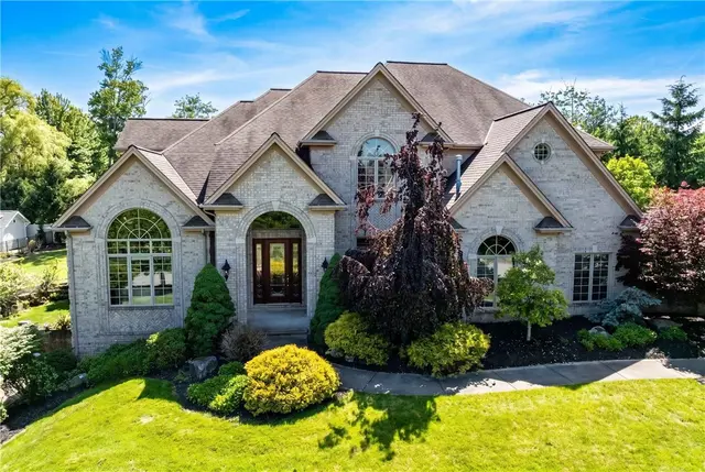 2114 N Villa Ct gallery image 14