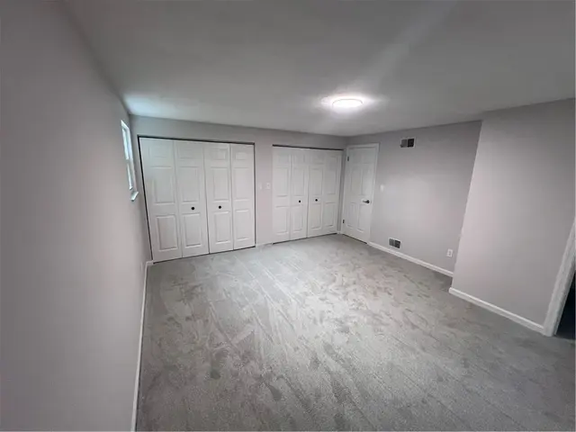 2118 Coventry Dr gallery image 15