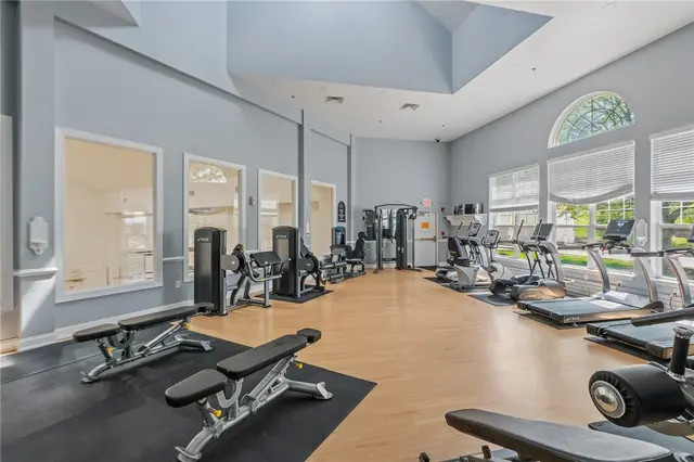 212 Adams Pointe Blvd 7 gallery image 12