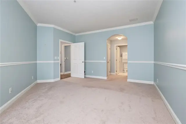 212 Adams Pointe Blvd 7 gallery image 15
