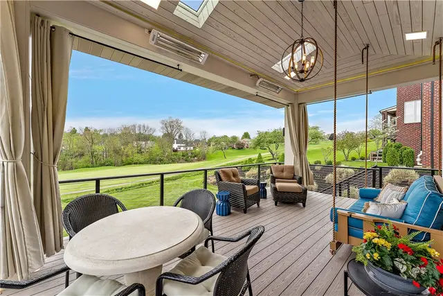 212 Chesapeake Drive gallery image 3