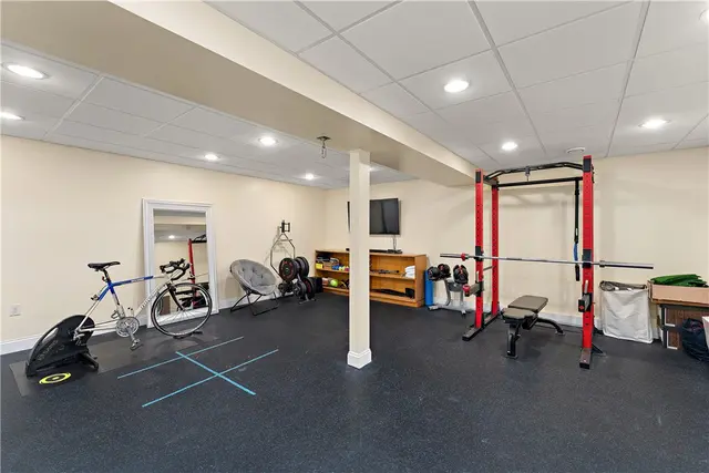 212 Chesapeake Drive gallery image 10