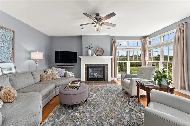 212 Chesapeake Drive gallery image 20