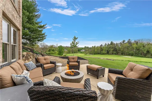 212 Chesapeake Drive gallery image 28