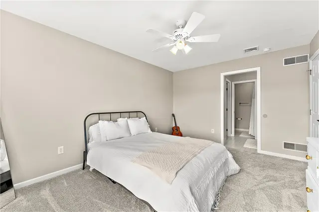 212 Chesapeake Drive gallery image 32