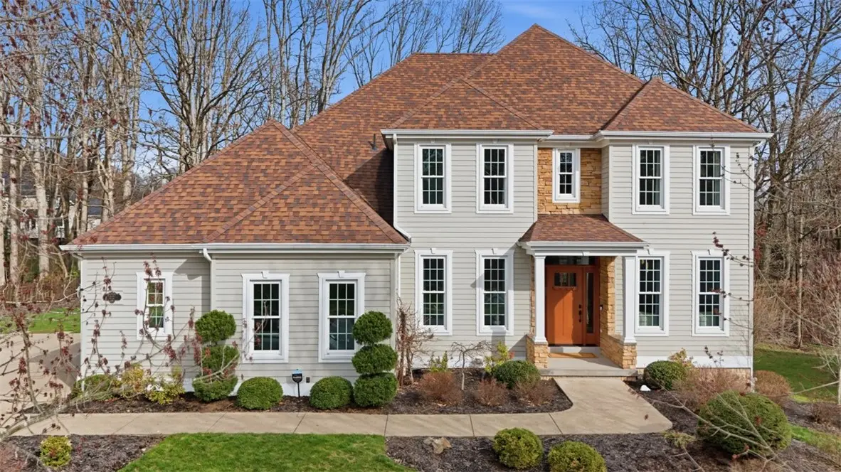212 Gate Dancer Drive