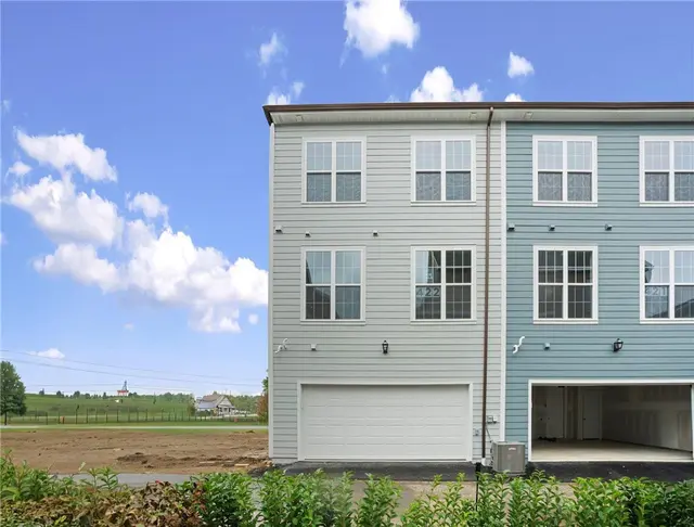 212 Oliver Way gallery image 20