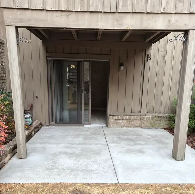 212 Pine Court gallery image 21