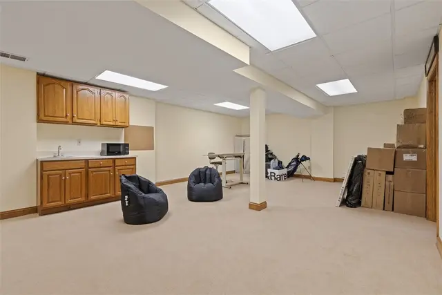 212 Scotch Pine Ct gallery image 24