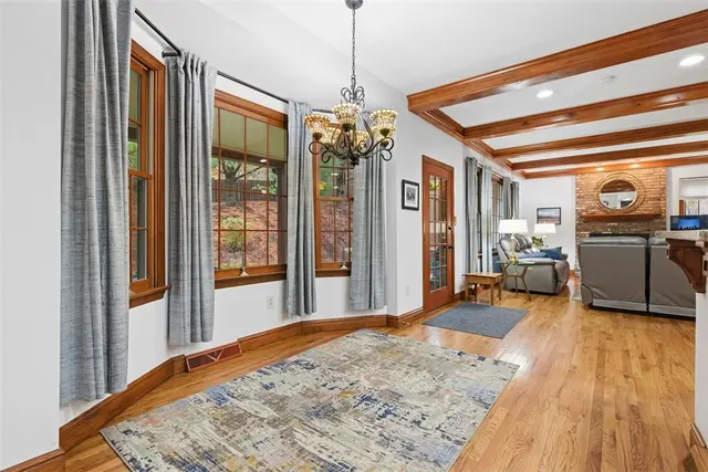 212 Scotch Pine Ct gallery image 30