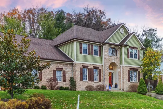 212 Scotch Pine Ct gallery image 46