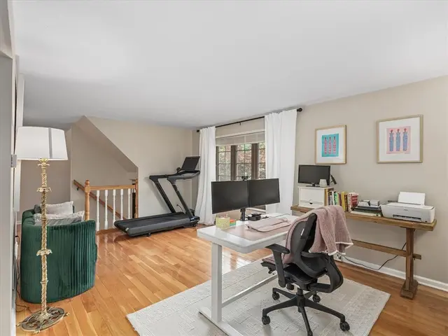 212 Timber Ln gallery image 20