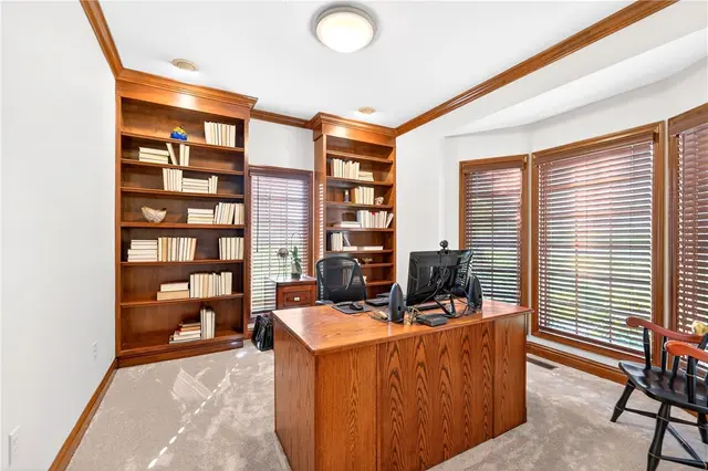 2121 West Grove Drive gallery image 19
