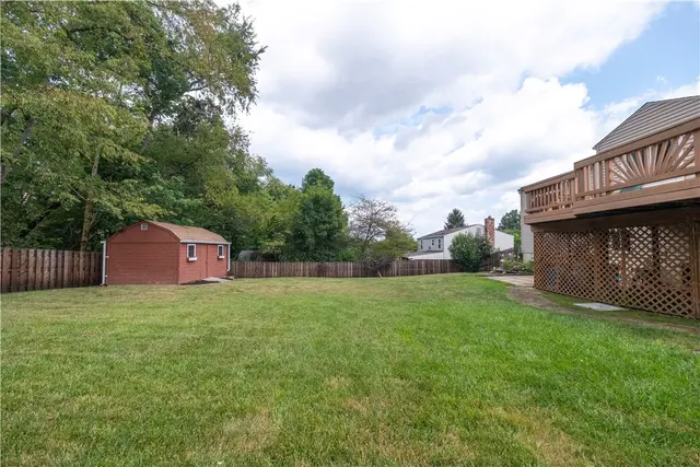 213 Brookston Dr gallery image 8