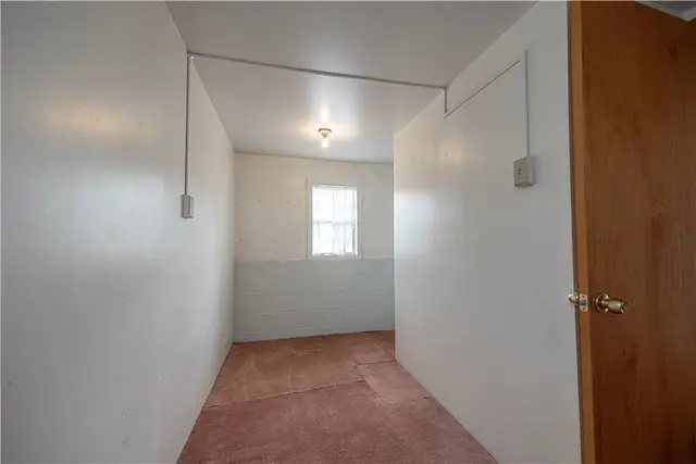 213 Brookston Dr gallery image 32