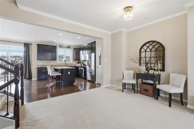 213 Eagle Dr gallery image 18